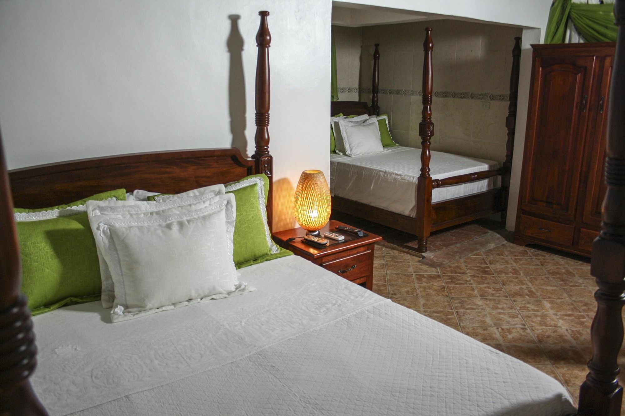 Hotel Sea Breeze Paraíso المظهر الخارجي الصورة